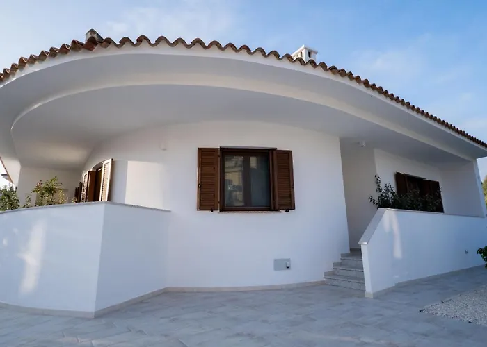 Modern Gasthuis Olbia